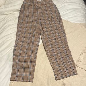 Plaid mom style pants, a new day size 2, run big